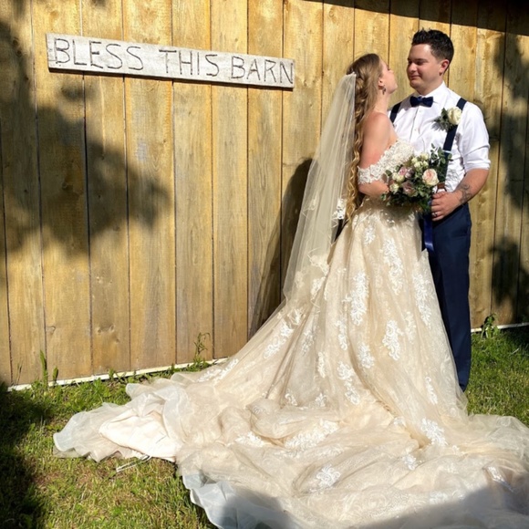 Wedding Dress- Sottero & Midgley - Picture 2 of 9